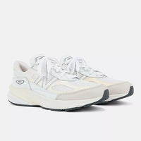 990v6 - White with Sea Salt / 3